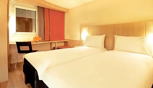 Room for 1 or 2 people