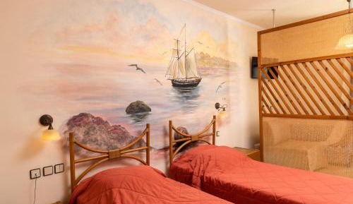 Junior Suite with Garden View