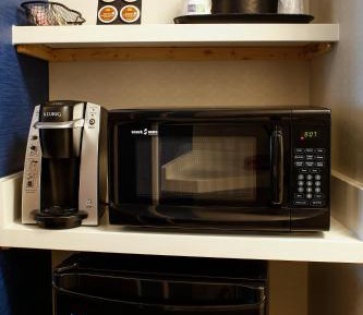 One-Bedroom King Suite