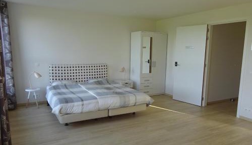 Triple Room with Shared Bathroom