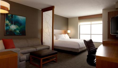 King Room with Sofa Bed