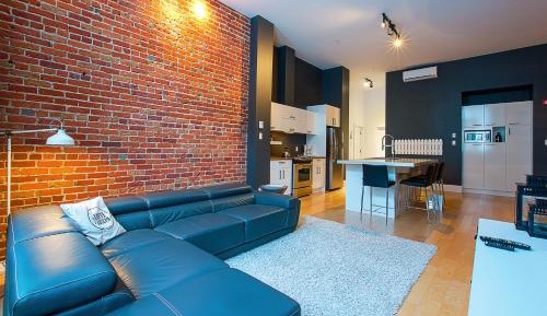 Large One-Bedroom Apartment RC1