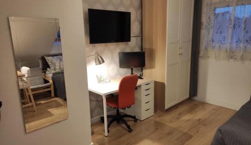 Studio Deluxe