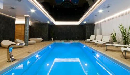 Deluxe Villa