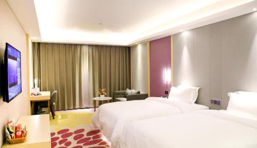 Deluxe Twin Bed Room