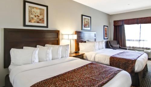 Standard Queen Room with Two Queen Beds