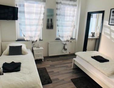 Twin Apartment with kitchen
