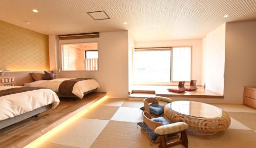 Twin Room with View