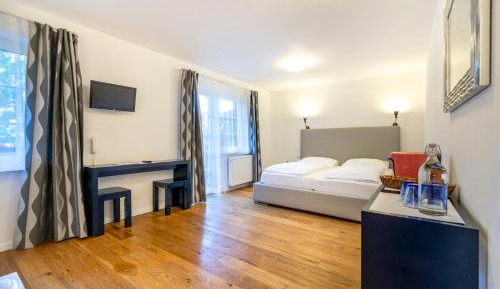 Junior Suite with Balcony