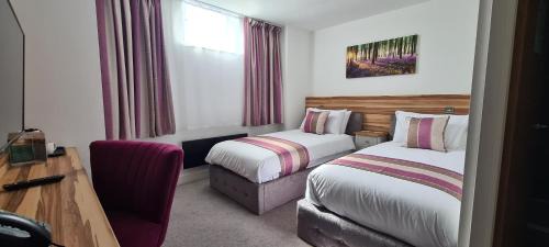 Standard Twin Room