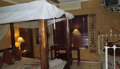 Family Room (4 Adults)