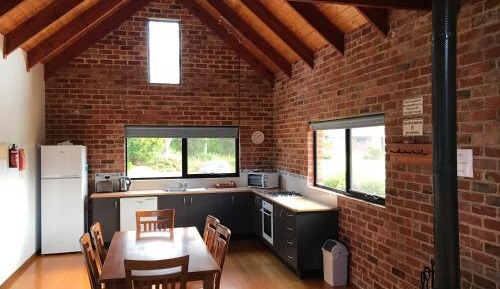 Self-Contained Cottage 1