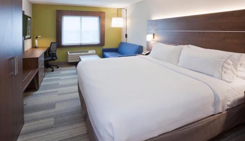 Standard King Room with Sofa Bed