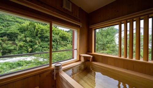 Suite with Garden View