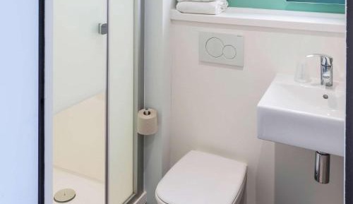 Triple Room with Large Double Bed and Foldable Bed