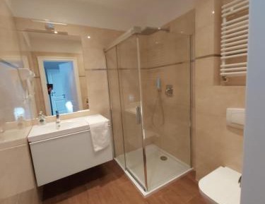 Standard Double or Twin Room with Garden View