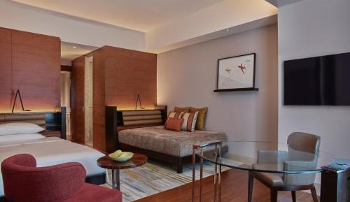 Deluxe Double Room with Two Double Beds - Club Access