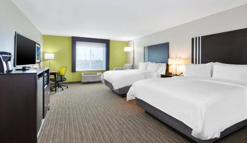 Standard Queen Room with Two Queen Beds