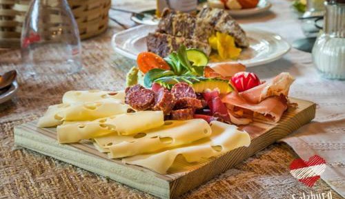 Double Room with Mountain View