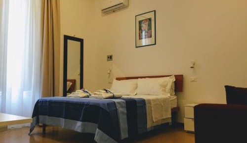 Double Room with Private External Bathroom