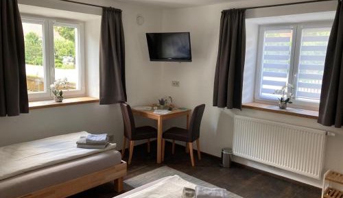 Double or Twin Room with Shared Bathroom