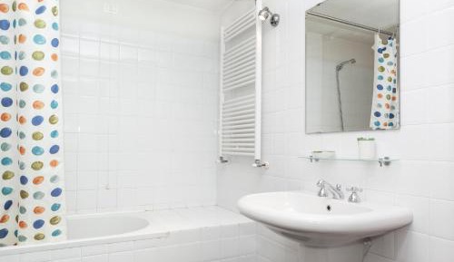Superior Deluxe Double or Twin Room 