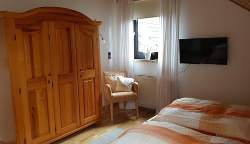 Double Room with Private Bathroom