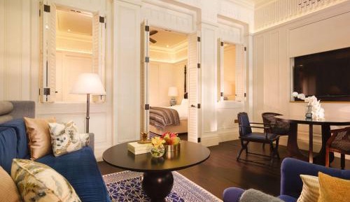 Palm Court King Suite