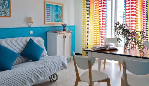 Family Suite with Kitchen