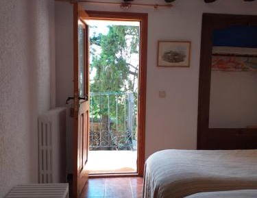 Standard Twin Room with Garden View