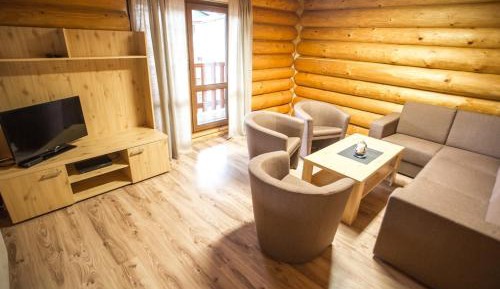 Economy Triple Room with Shared Bathroom