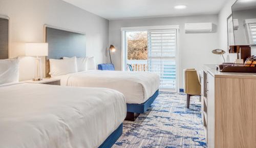 Queen Room with Two Queen Beds and Balcony