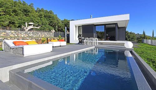 One-Bedroom Villa