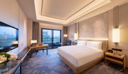 Red Level Room with Balcony
