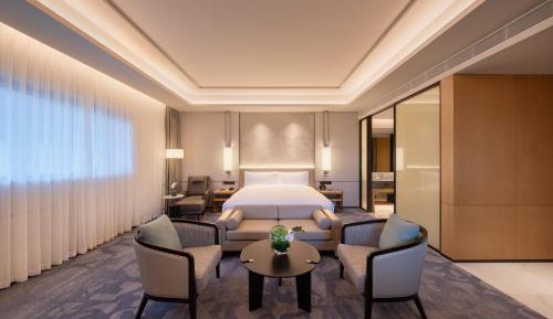 Junior Suite Red Level