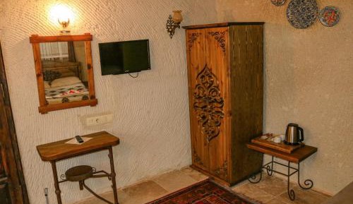 Cave Double Room