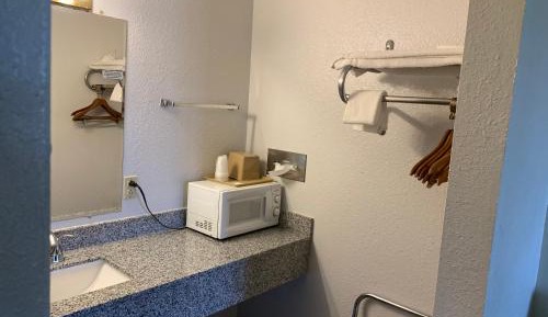 Double Room with Two Double Beds - Non-Smoking