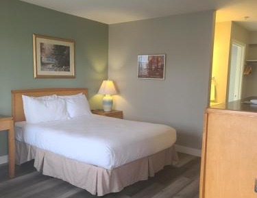Queen Room