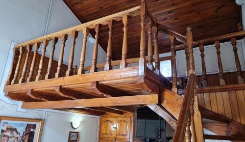 Apartment - Split Level