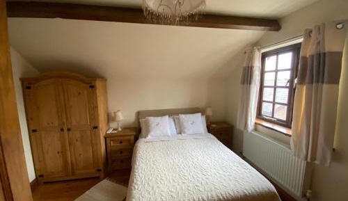 One-Bedroom Cottage
