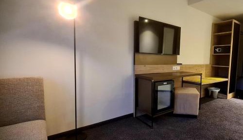 Triple Room with Bathroom