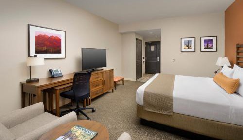 King Room with Pool View
