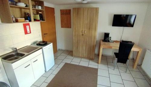 Apartment with Shower