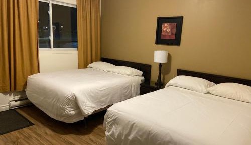 Standard Room with Two Double Beds