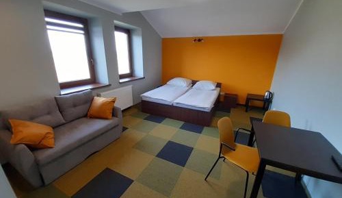 Deluxe Double Room (2 Adults + 1 Child)