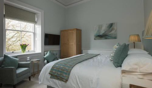 Standard Double Room with Garden View