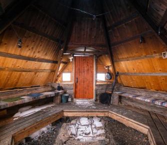 Two-Bedroom Apartment with Sauna
