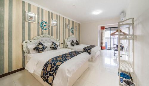 Deluxe Twin Room with City View