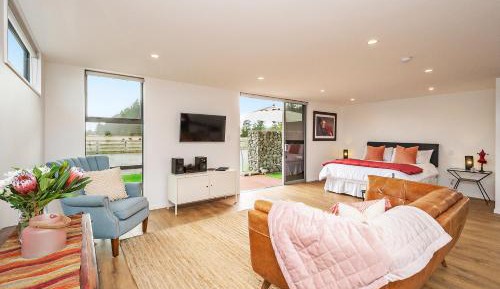 Superior Apartment