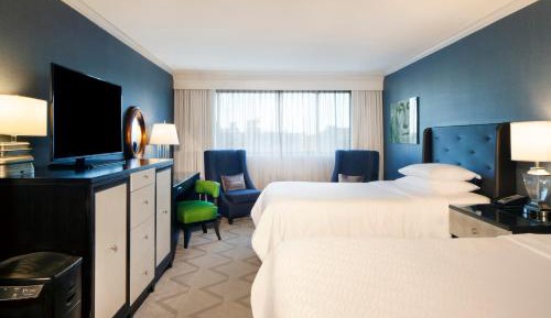 Deluxe Double Room with Two Double Beds - Non-Smoking
